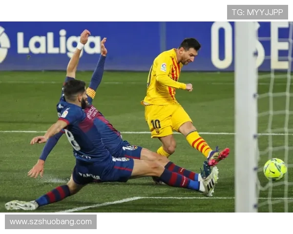 果阿队主场球员通道灯牌损坏严重引发球迷热议